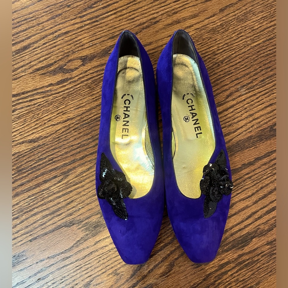 Vintage Chanel flats